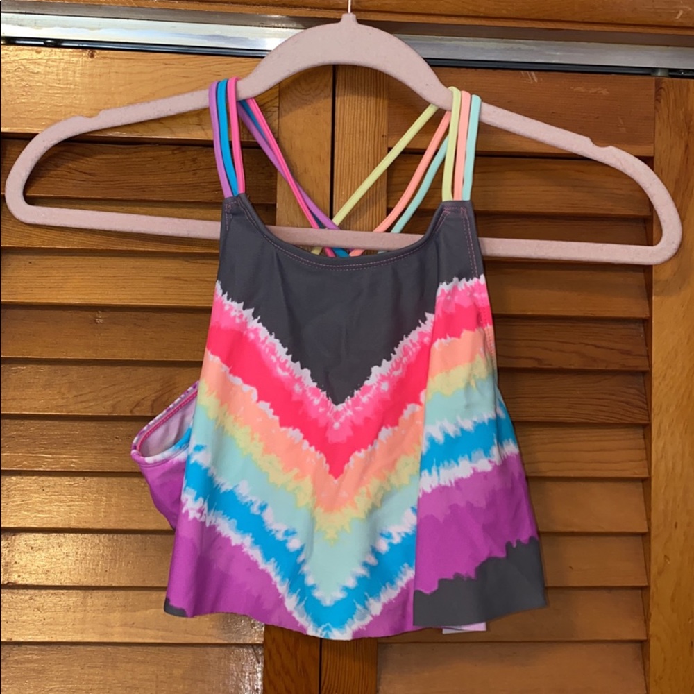 Justice swim separates top